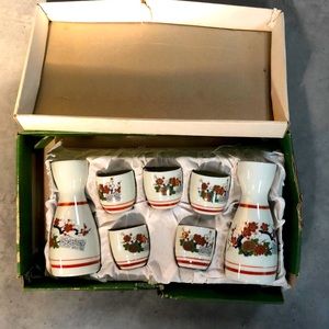 Old vintage JAPANESE SAKE SETS